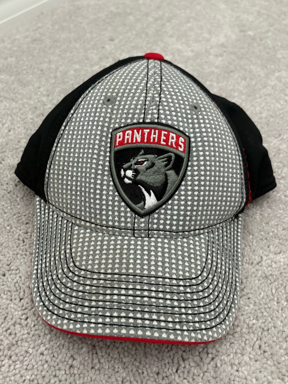 Reebok NHL Panthers Grey & Black Baseball Cap Size S/M